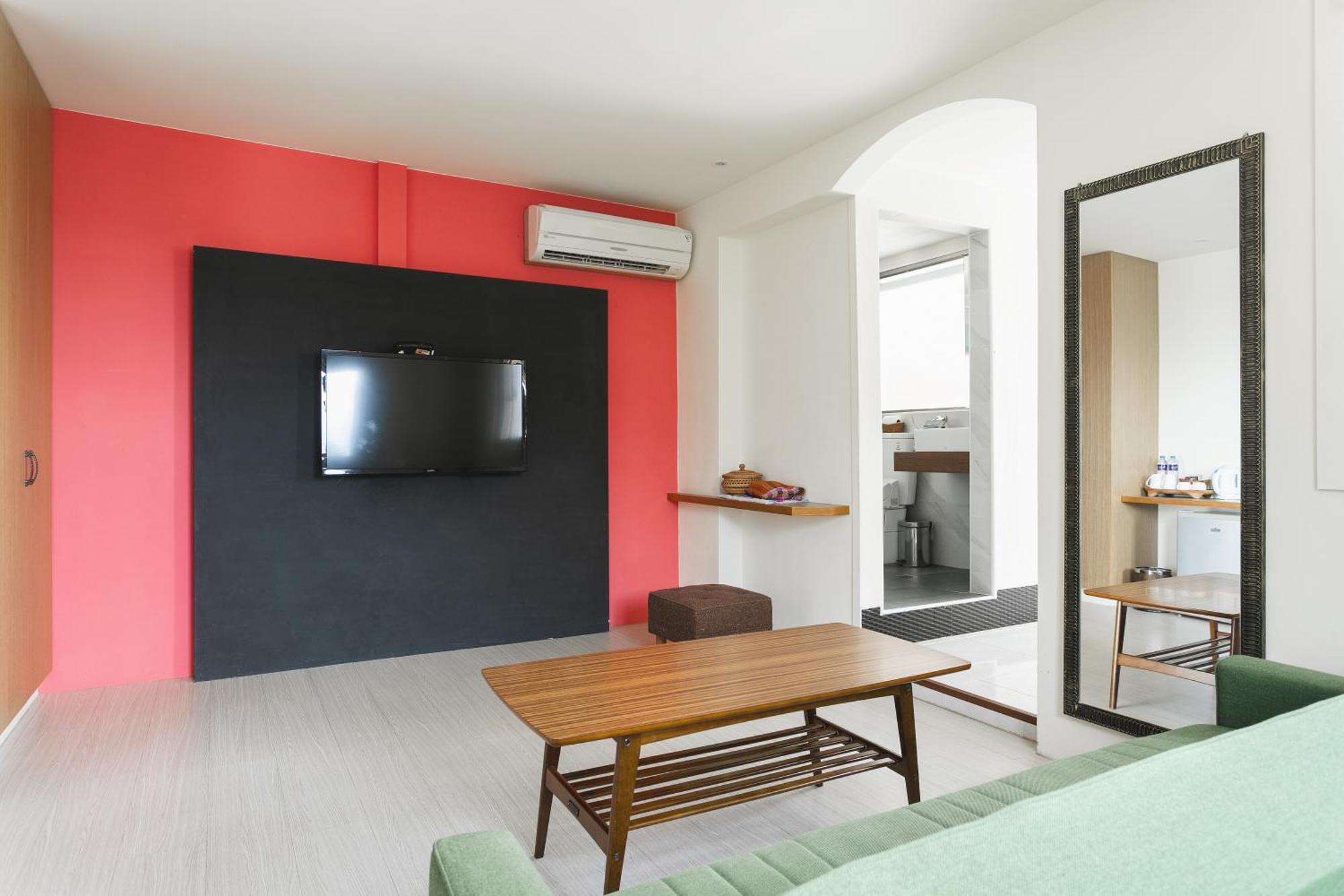 Tropical Low Boundary B&B ตงเหอ ภายนอก รูปภาพ