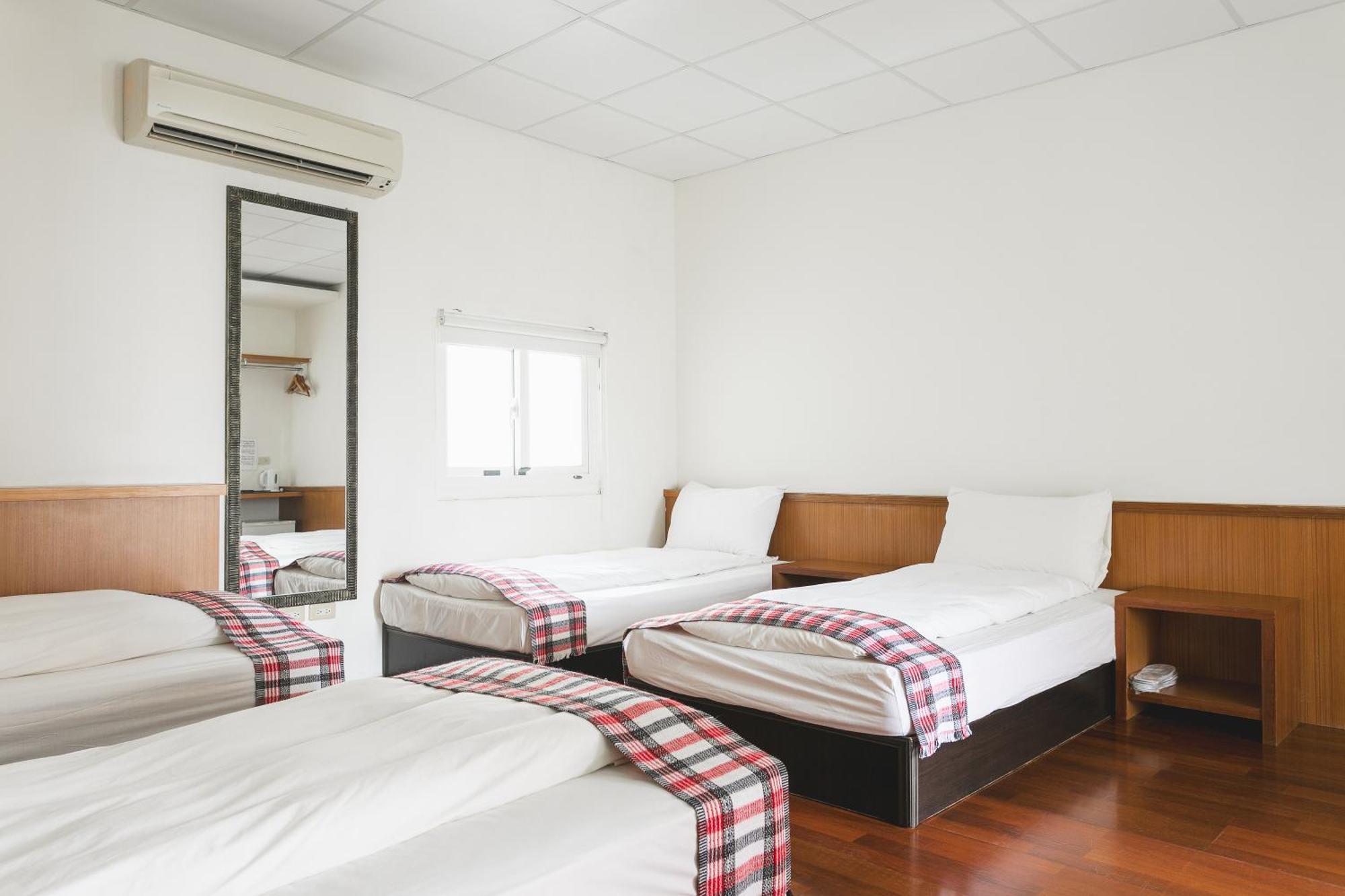 Tropical Low Boundary B&B ตงเหอ ภายนอก รูปภาพ