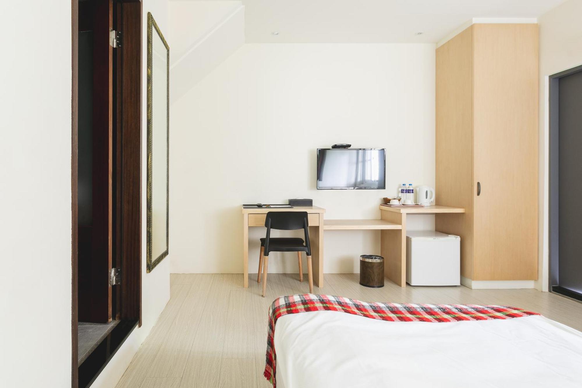 Tropical Low Boundary B&B ตงเหอ ภายนอก รูปภาพ